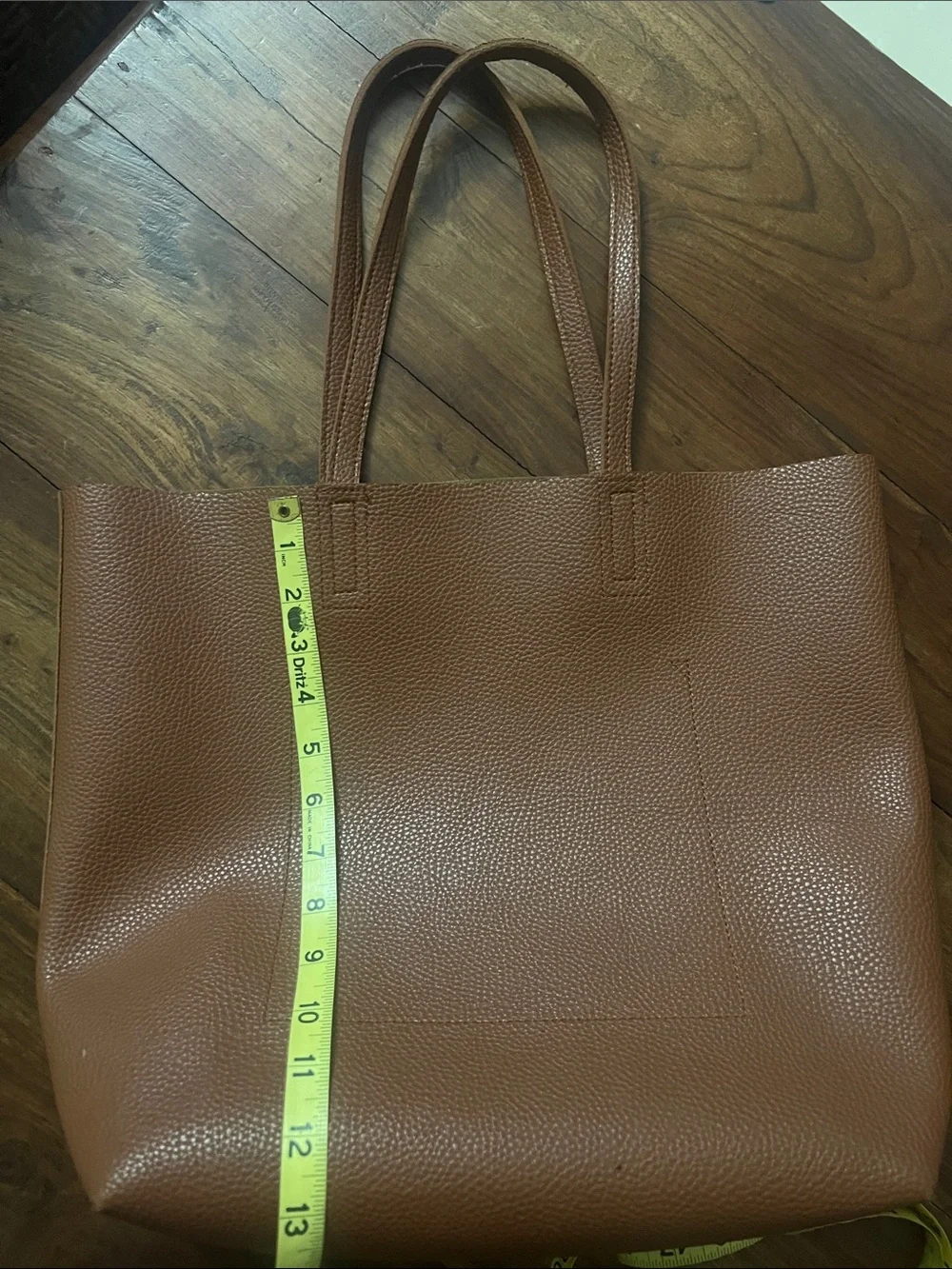 Benetton Classic Leather Tote Bag in Rust Brown